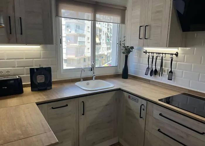 3 Hab Con Parking Junto A La Playa Appartement Nerja