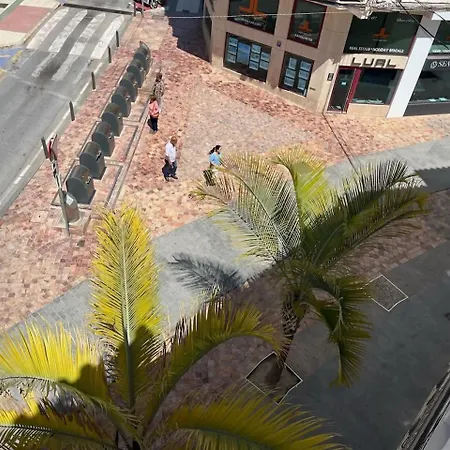3 Hab Con Parking Junto A La Playa Apartment Nerja