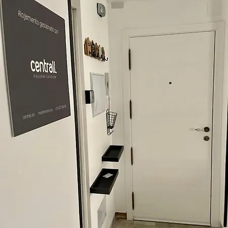 Апартаменти 3 Hab Con Parking Junto A La Playa Нерха