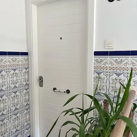 3 Hab Con Parking Junto A La Playa * Нерха