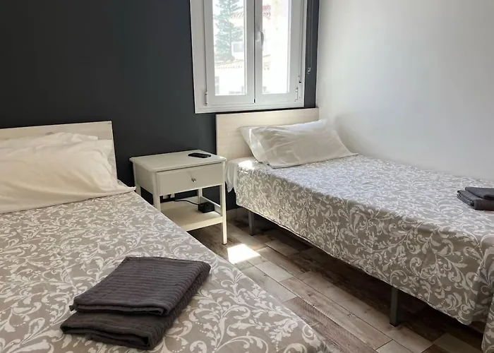 3 Hab Con Parking Junto A La Playa Нерха