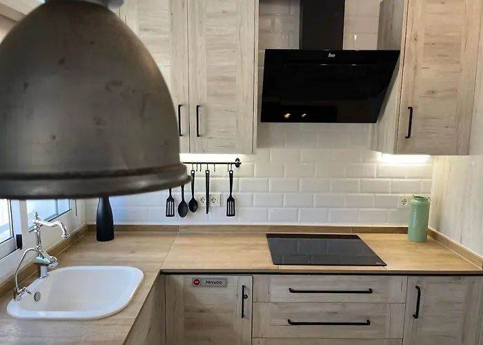 Apartment 3 Hab Con Parking Junto A La Playa Nerja