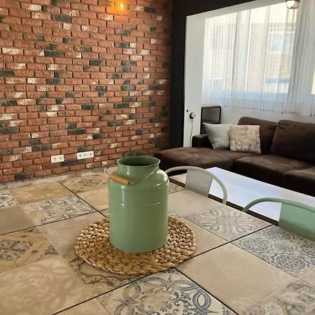 3 Hab Con Parking Junto A La Playa *